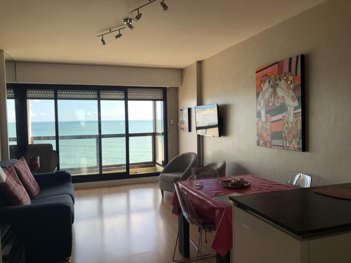 Appartement T2 Refait A Neuf Avec Balcon Face Mer Et Ascenseur, Au Coeur Des Sables-D'Olonne - Fr-1-485-70 Les Sables-dʼOlonne Exterior foto
